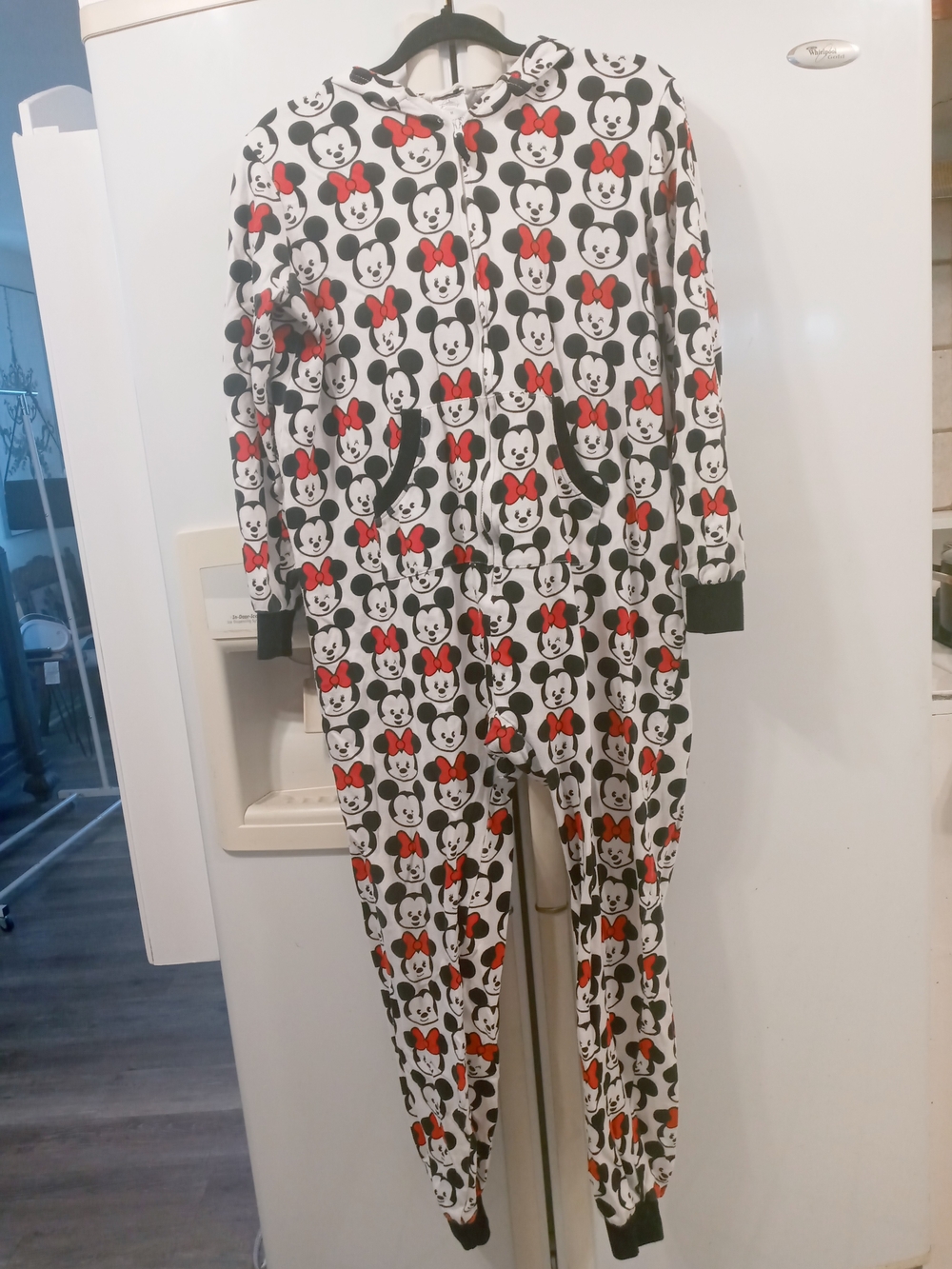 Women's Minnie Mouse Red & White One-Piece Pajama Romper
